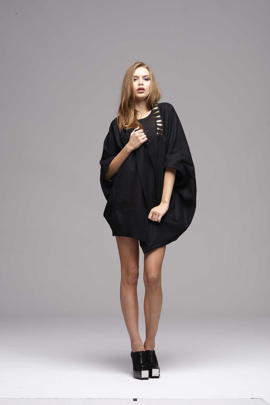 avril Alexander Alice McCall Fall-Winter 欧美高清美女套图